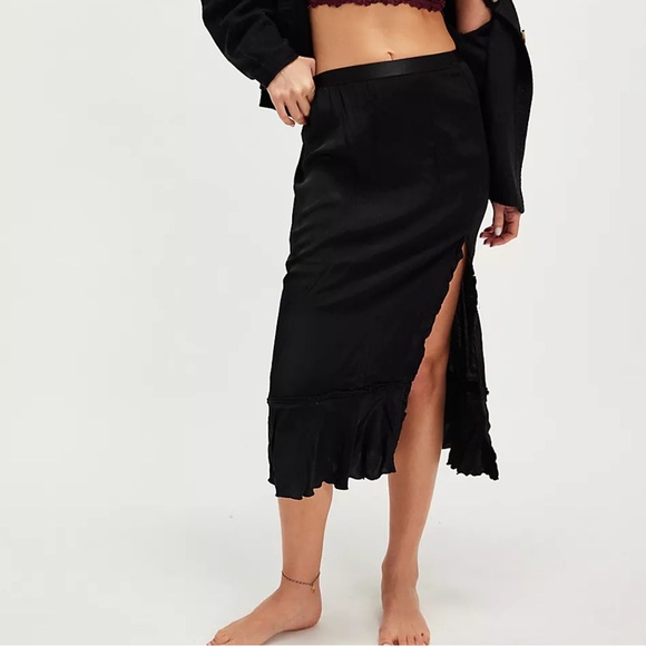 Love Story Half Slip NWT - Picture 3 of 3